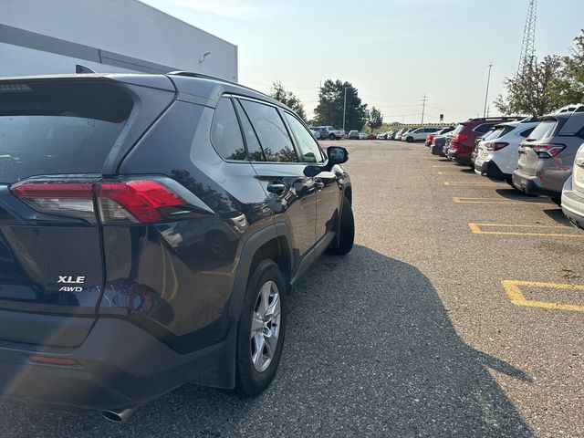 2020 Toyota RAV4 XLE