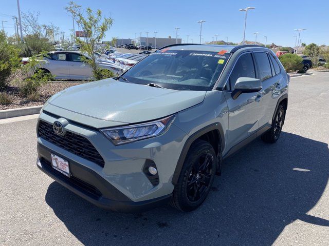 2020 Toyota RAV4 XLE