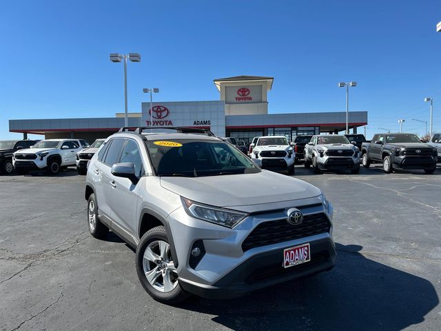 2020 Toyota RAV4 XLE