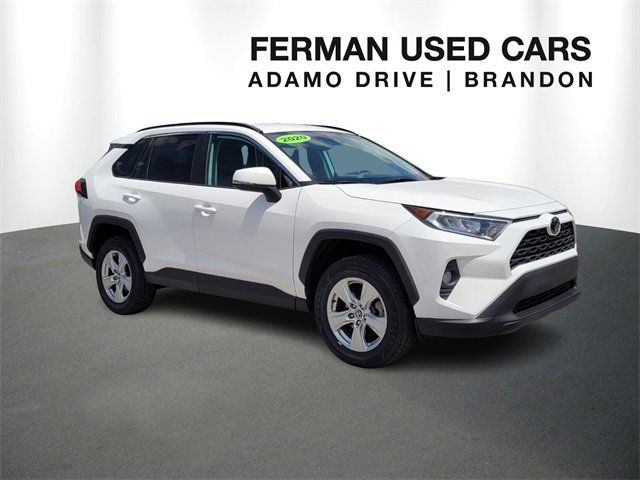 2020 Toyota RAV4 XLE