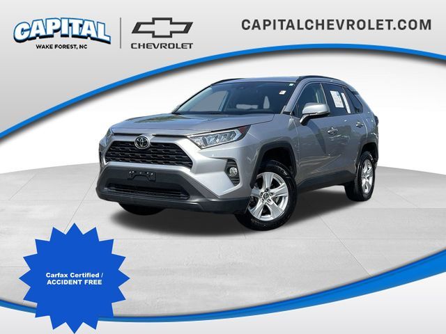 2020 Toyota RAV4 XLE