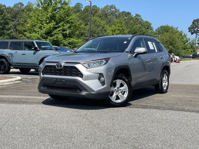 2020 Toyota RAV4 XLE