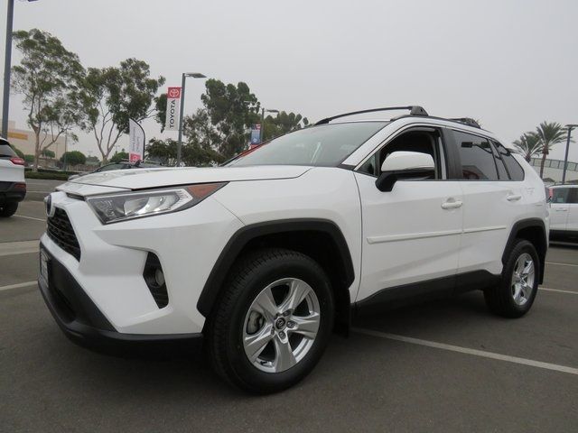 2020 Toyota RAV4 XLE