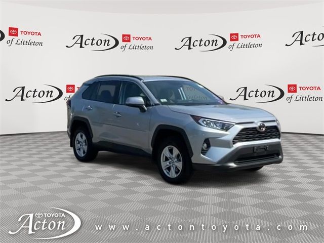 2020 Toyota RAV4 XLE