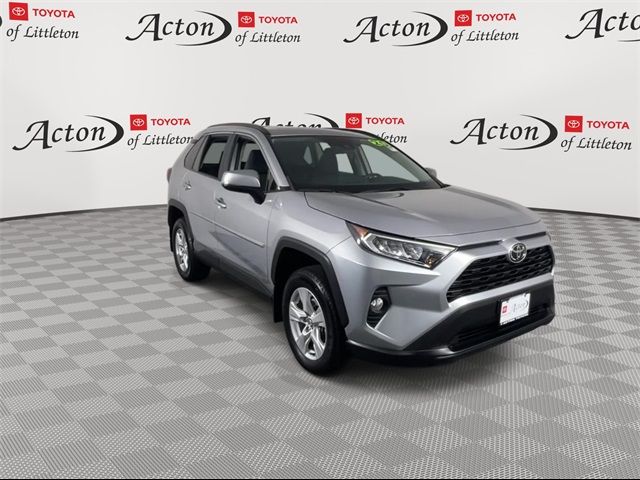 2020 Toyota RAV4 XLE