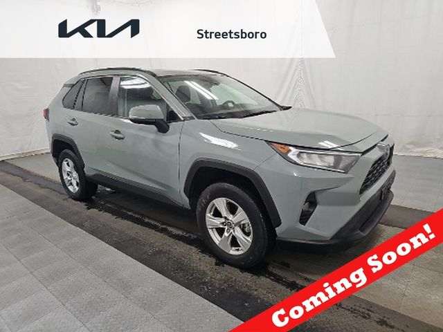 2020 Toyota RAV4 XLE