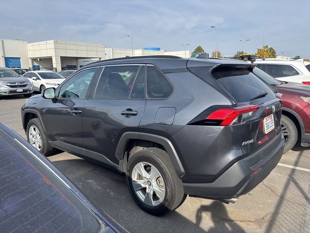 2020 Toyota RAV4 XLE