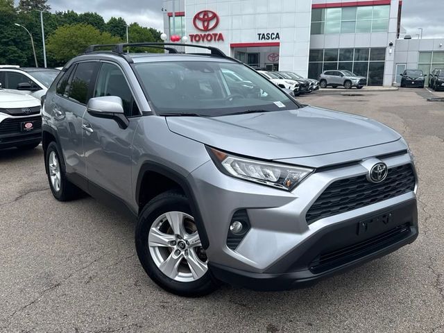 2020 Toyota RAV4 XLE