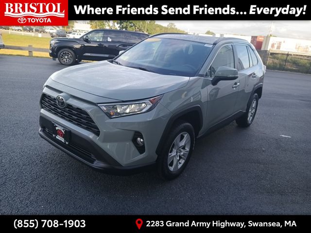 2020 Toyota RAV4 XLE