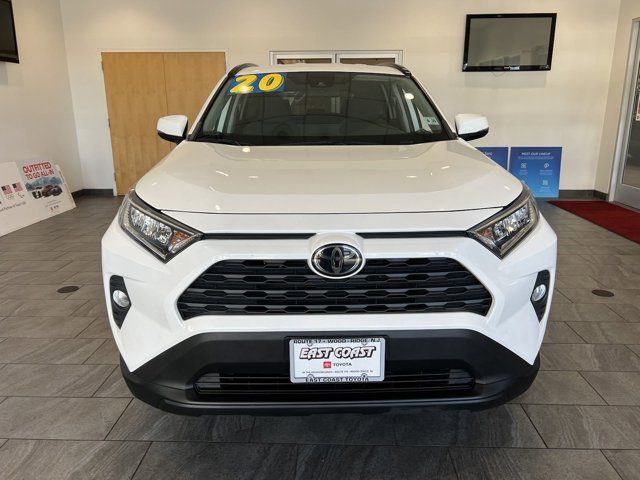 2020 Toyota RAV4 XLE