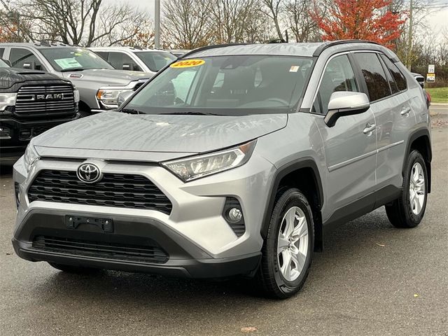 2020 Toyota RAV4 XLE