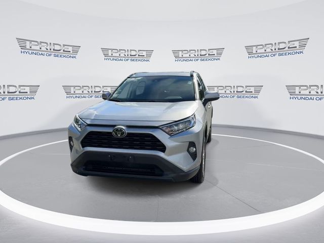 2020 Toyota RAV4 XLE