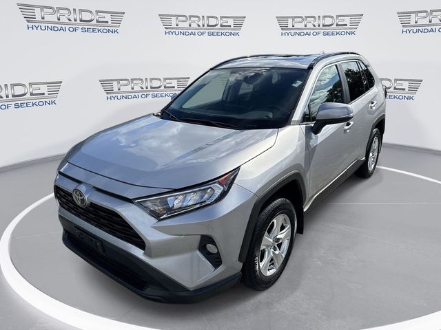 2020 Toyota RAV4 XLE