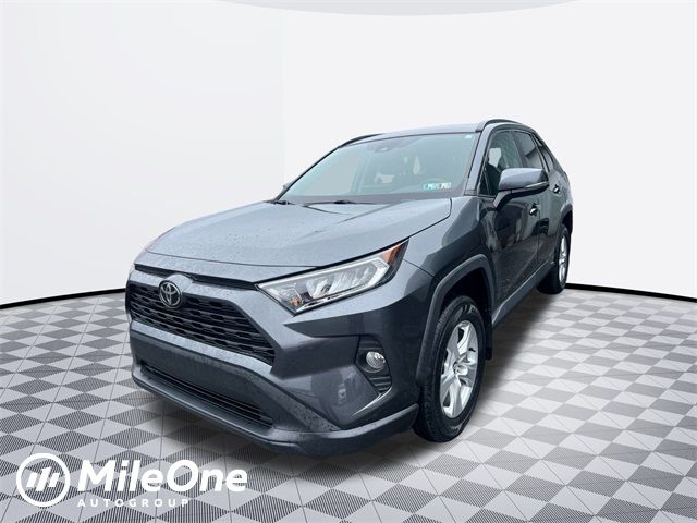 2020 Toyota RAV4 XLE