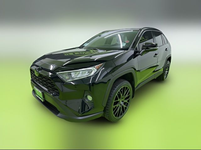 2020 Toyota RAV4 XLE