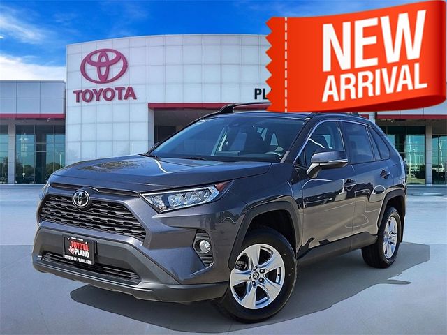 2020 Toyota RAV4 XLE