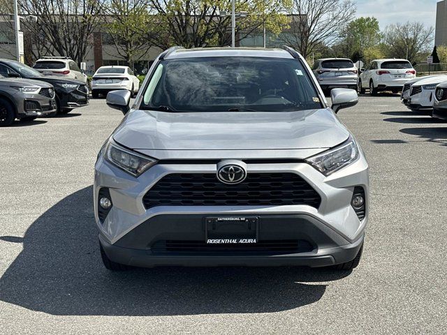 2020 Toyota RAV4 XLE
