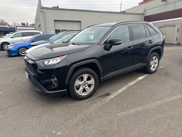 2020 Toyota RAV4 XLE