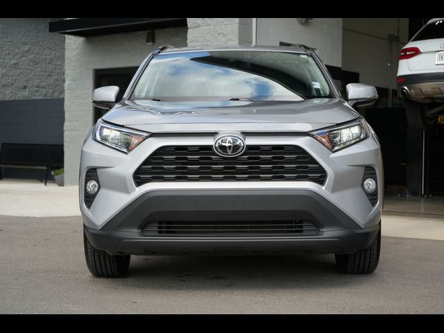 2020 Toyota RAV4 XLE