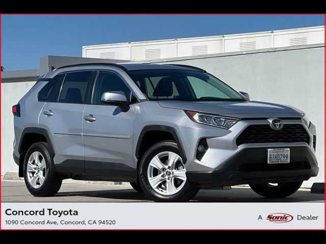 2020 Toyota RAV4 XLE