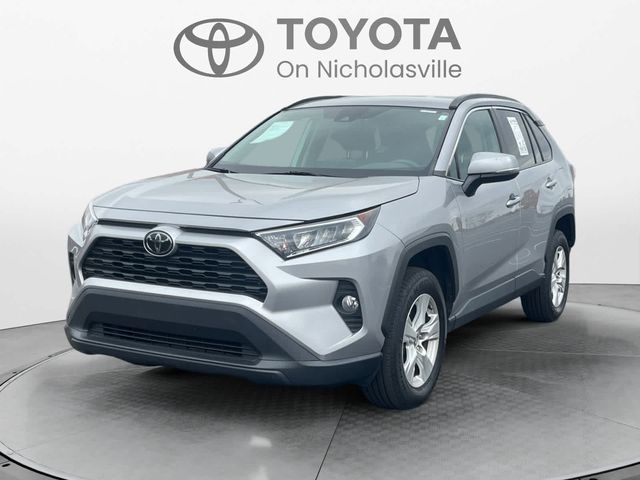 2020 Toyota RAV4 XLE