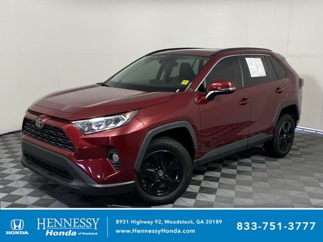 2020 Toyota RAV4 XLE