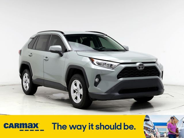 2020 Toyota RAV4 XLE