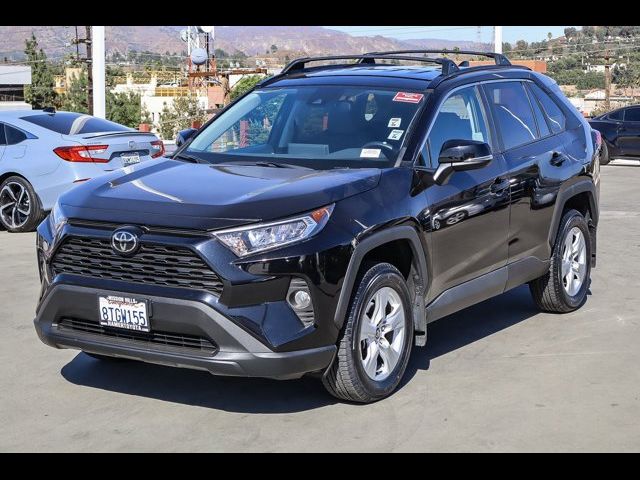 2020 Toyota RAV4 XLE