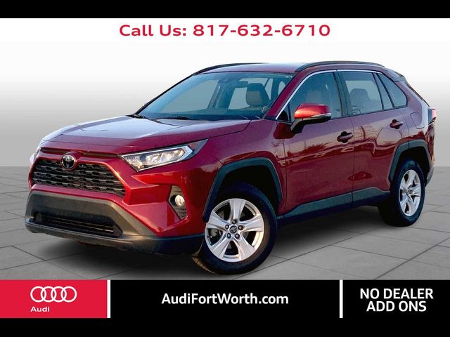 2020 Toyota RAV4 XLE