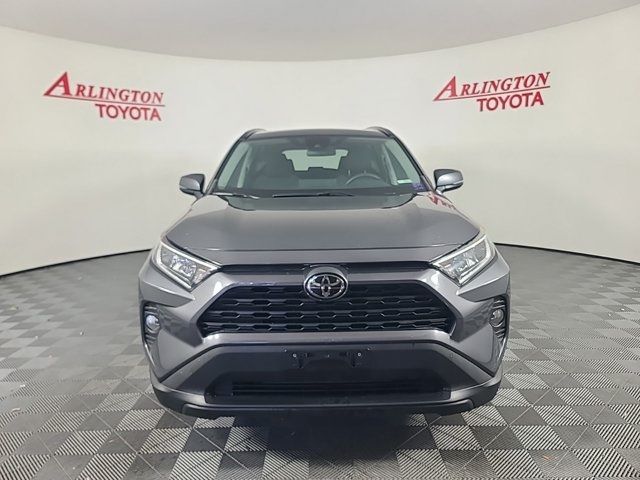 2020 Toyota RAV4 XLE