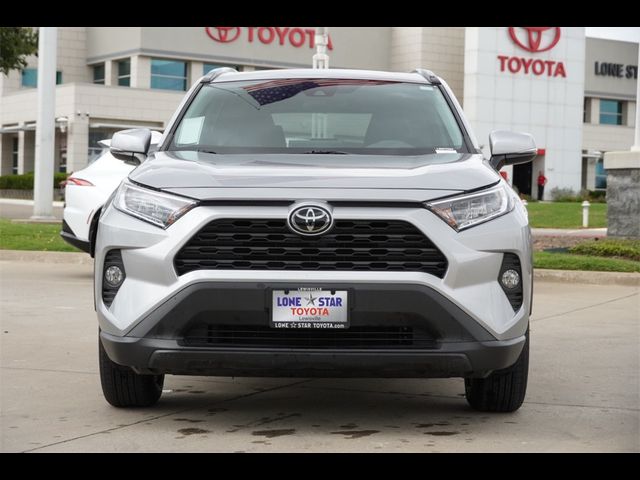 2020 Toyota RAV4 XLE