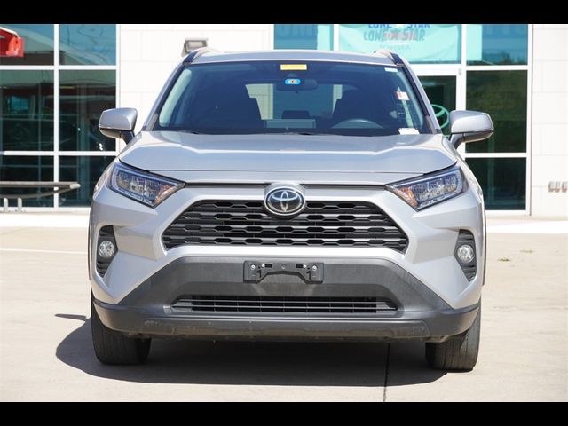 2020 Toyota RAV4 XLE