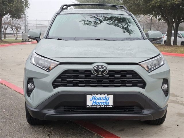 2020 Toyota RAV4 XLE