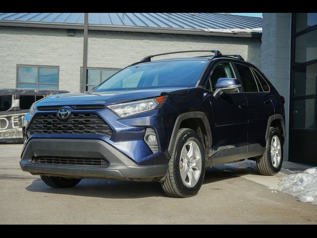 2020 Toyota RAV4 XLE