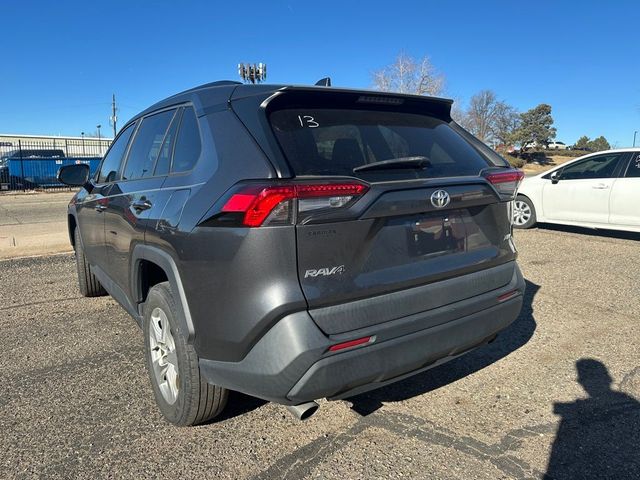 2020 Toyota RAV4 XLE