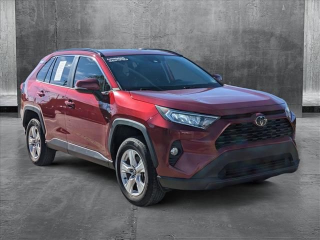 2020 Toyota RAV4 XLE