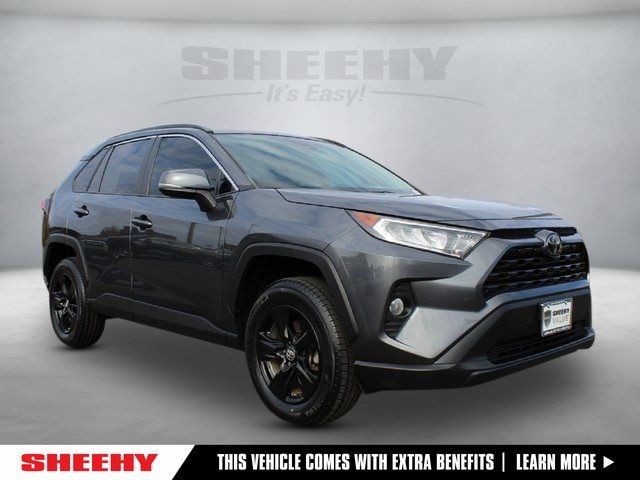 2020 Toyota RAV4 XLE