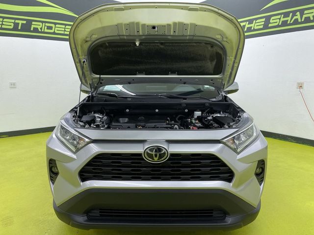 2020 Toyota RAV4 XLE