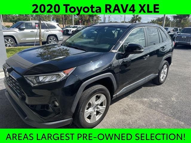 2020 Toyota RAV4 XLE