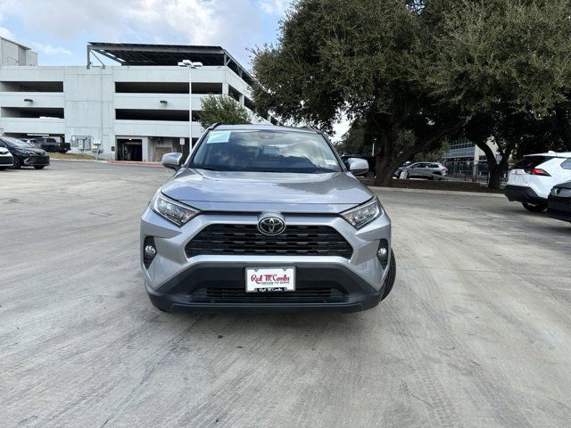 2020 Toyota RAV4 XLE