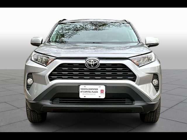 2020 Toyota RAV4 XLE