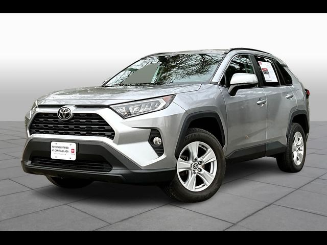 2020 Toyota RAV4 XLE