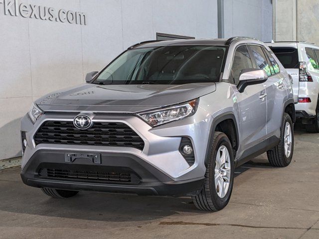 2020 Toyota RAV4 XLE