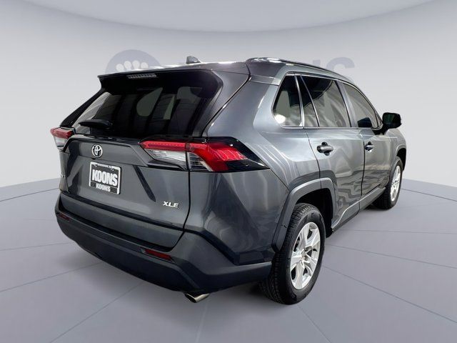 2020 Toyota RAV4 XLE