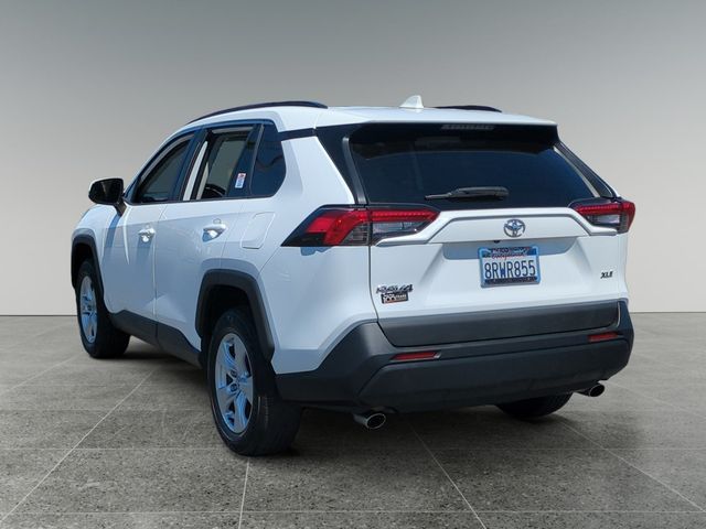 2020 Toyota RAV4 XLE