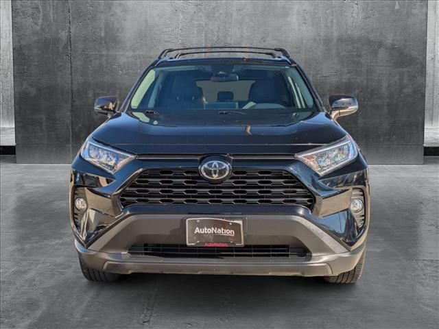 2020 Toyota RAV4 XLE