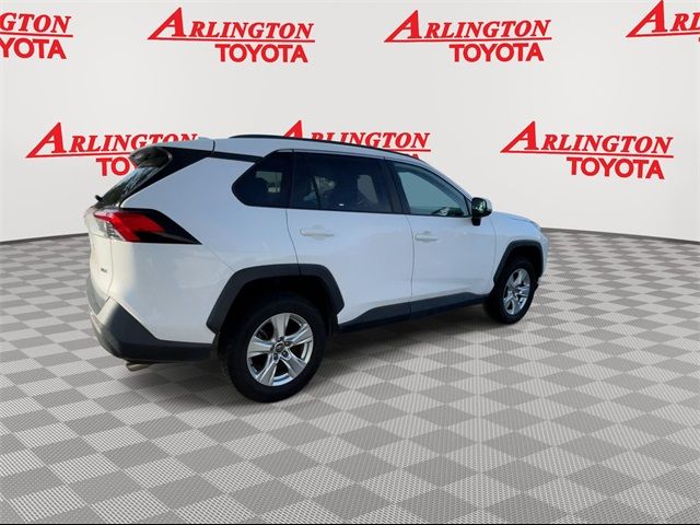 2020 Toyota RAV4 XLE