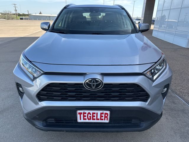 2020 Toyota RAV4 XLE
