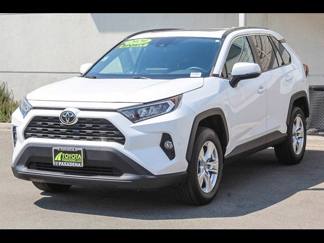 2020 Toyota RAV4 XLE