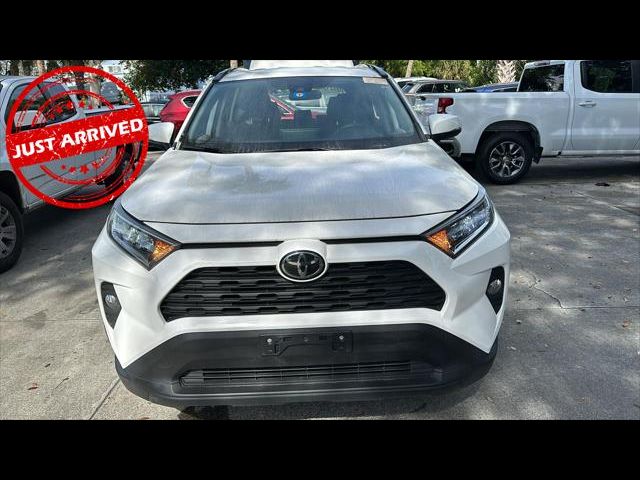 2020 Toyota RAV4 XLE